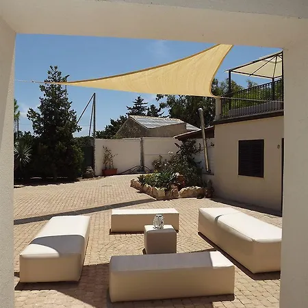 Hotel Aria Di Mare 3*