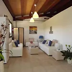 Hotel Aria Di Mare 3*